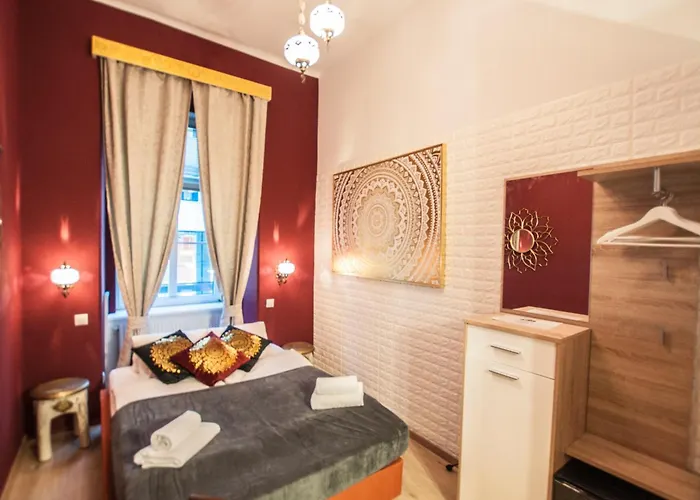 Urban Budget Hotel- Unique Boutique On Location *