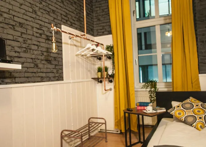 Urban Budget Hotel- Unique Boutique On Location