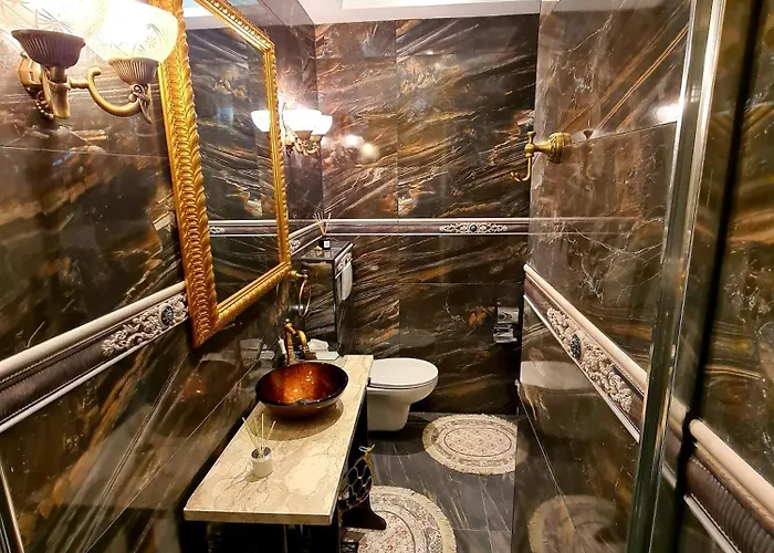 Urban Budget Hotel- Unique Boutique On Location Otel